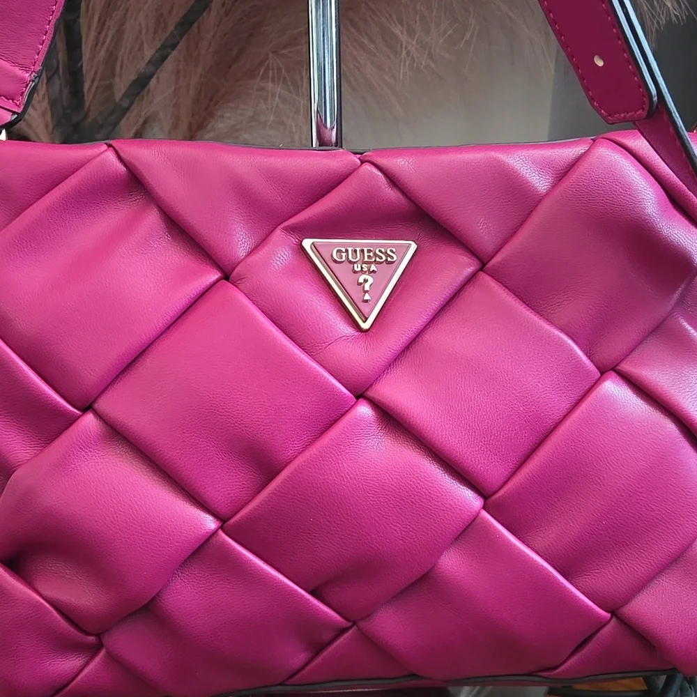Guess Zalina Fuchsia Quilted Crossbody Bag